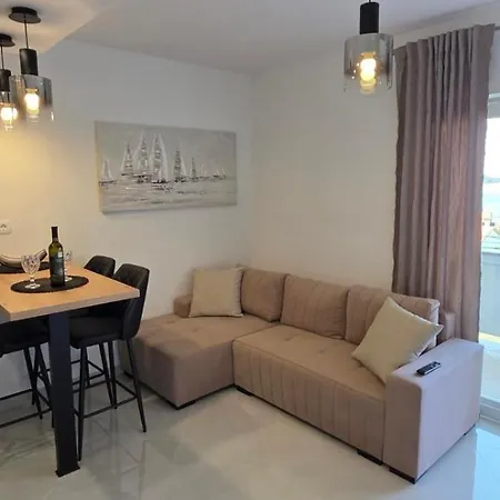 Novouredeni Apartman Marko, Kampor - Rab Exterior photo